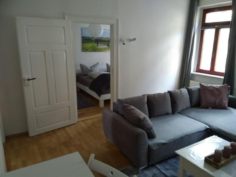 Ferienwohnung William เคมนิตซ์ ภายนอก รูปภาพ