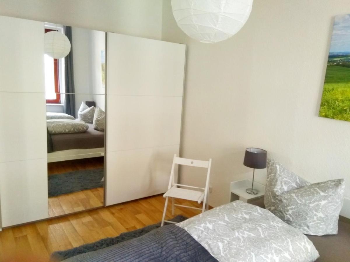 Ferienwohnung William เคมนิตซ์ ภายนอก รูปภาพ